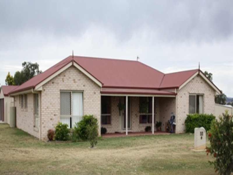 5 Emma Drive, Warwick QLD 4370