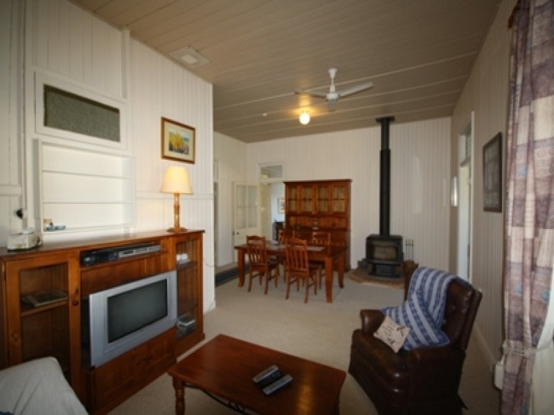 108 Percy Street, Warwick QLD 4370