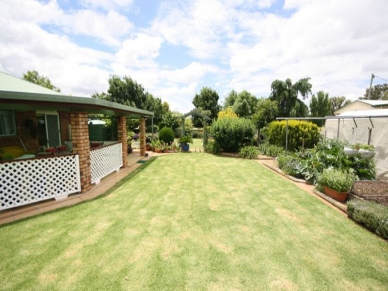 71 Arnold Street, Allora QLD 4362