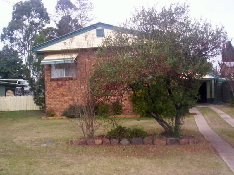 24 Evans Cres, Warwick QLD 4370