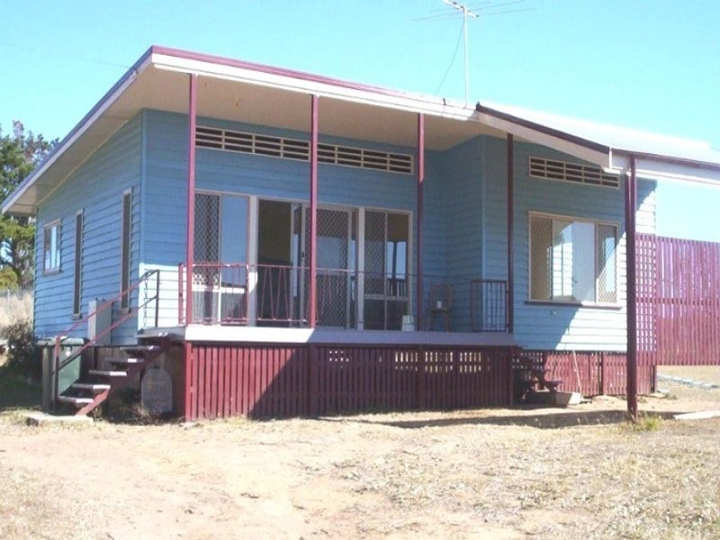 17 Batterham St, Warwick QLD 4370