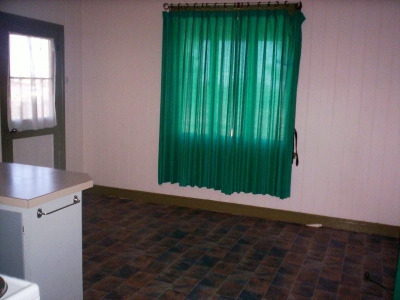 11 Rose St, Warwick QLD 4370