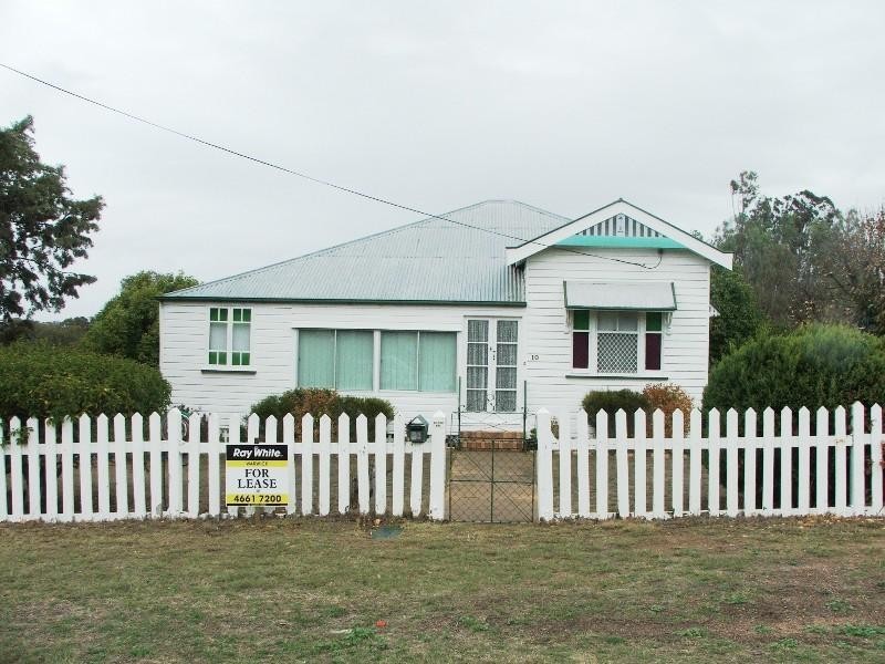 10 Glen Road, Warwick QLD 4370