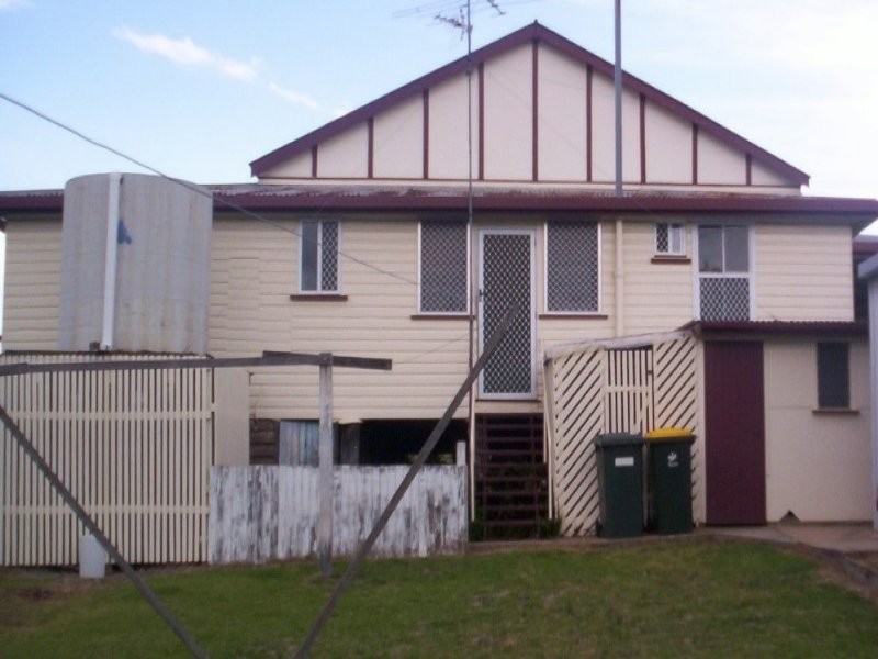 1 Braemar St, Warwick QLD 4370