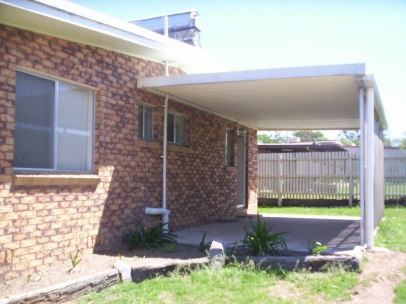 18 Furness Crescent, Warwick QLD 4370