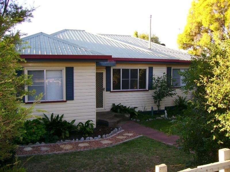 125 Wood Street, Warwick QLD 4370