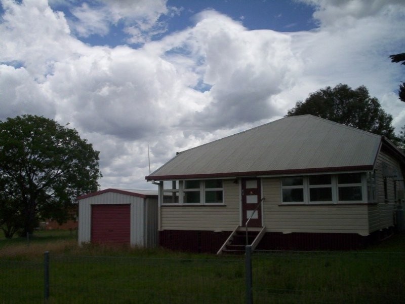 3 Churchill Drive, Warwick QLD 4370