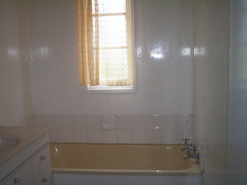 5 Churchill Drive, Warwick QLD 4370