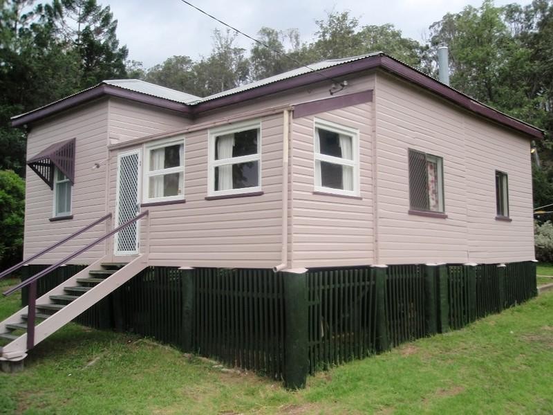 3 Weewondilla Road, Warwick QLD 4370