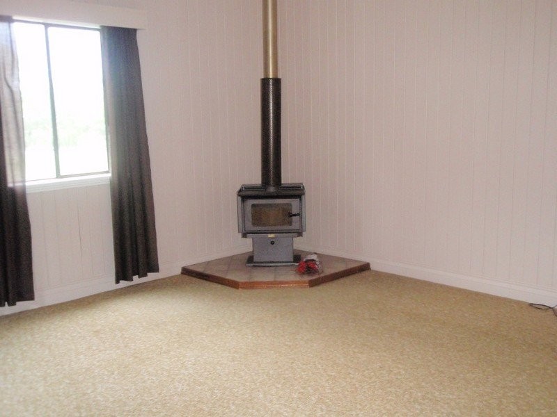 3 Weewondilla Road, Warwick QLD 4370