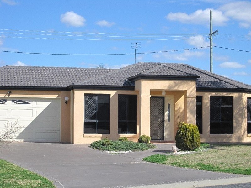 28 Flynn Drive, Warwick QLD 4370