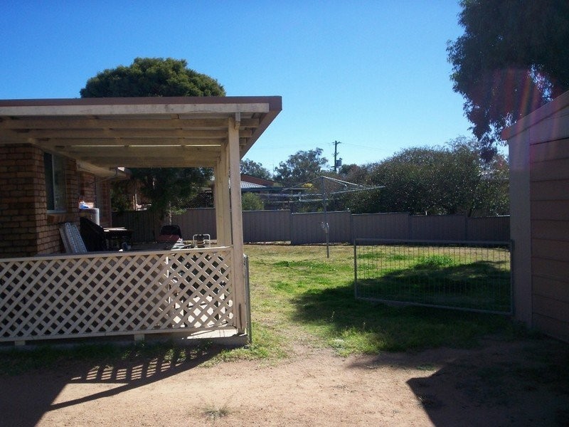 40 Fairway Drive, Warwick QLD 4370