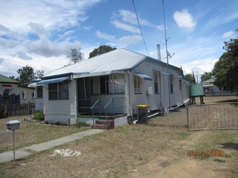 21 Acacia Avenue, Warwick QLD 4370