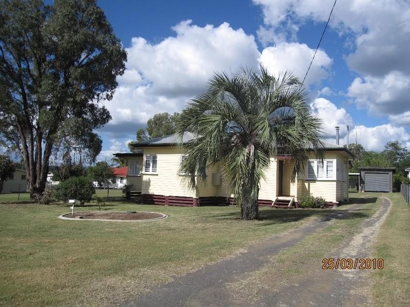 2 William Street, Warwick QLD 4370