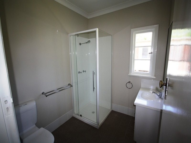 130 Pratten Street, Warwick QLD 4370
