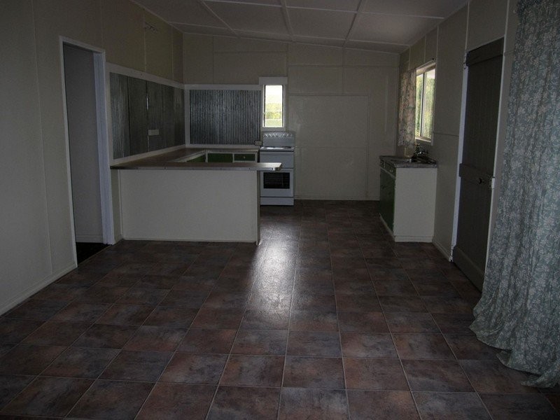 8 Hamilton Street, Warwick QLD 4370