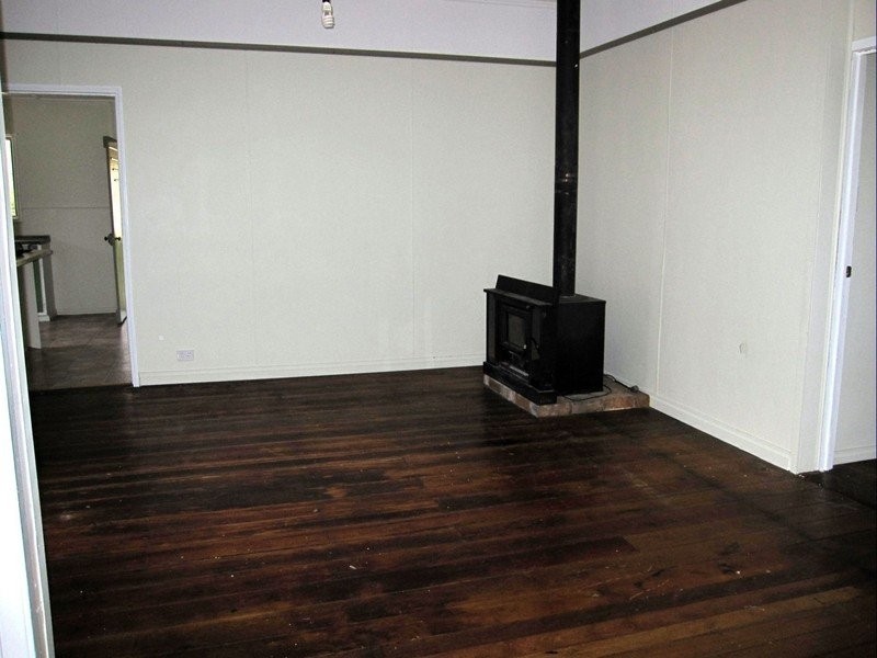 8 Hamilton Street, Warwick QLD 4370