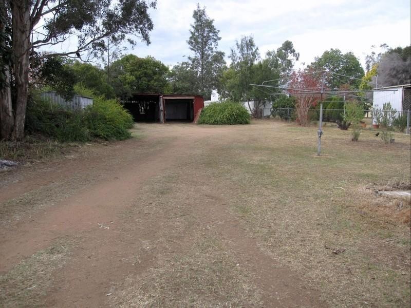 8 Hamilton Street, Warwick QLD 4370