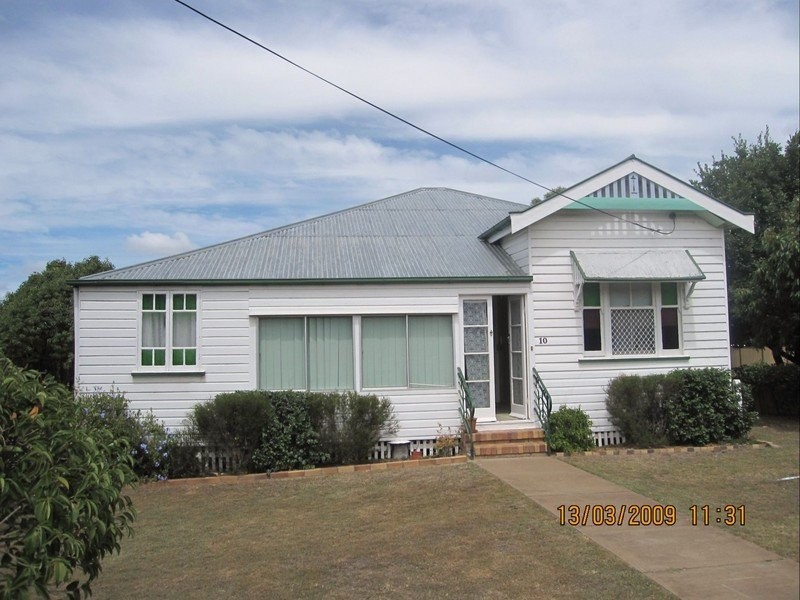 10 Glen Road, Warwick QLD 4370