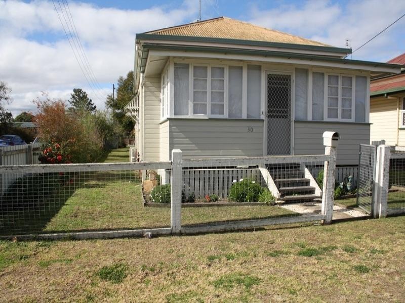 30 Dragon Street, Warwick QLD 4370