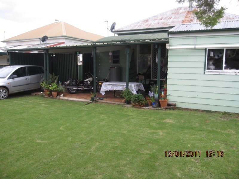 25 McEvoy Street, Warwick QLD 4370