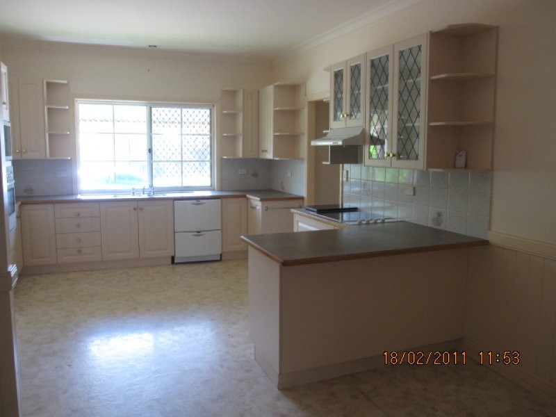 10 Adrienne Court, Warwick QLD 4370