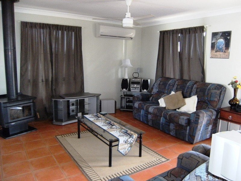 522 Roona Road, Junabee QLD 4370