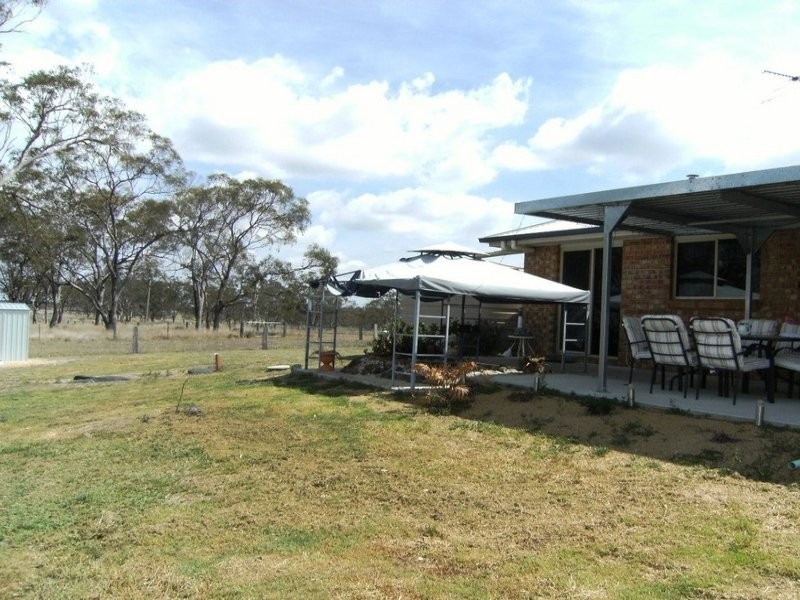 522 Roona Road, Junabee QLD 4370