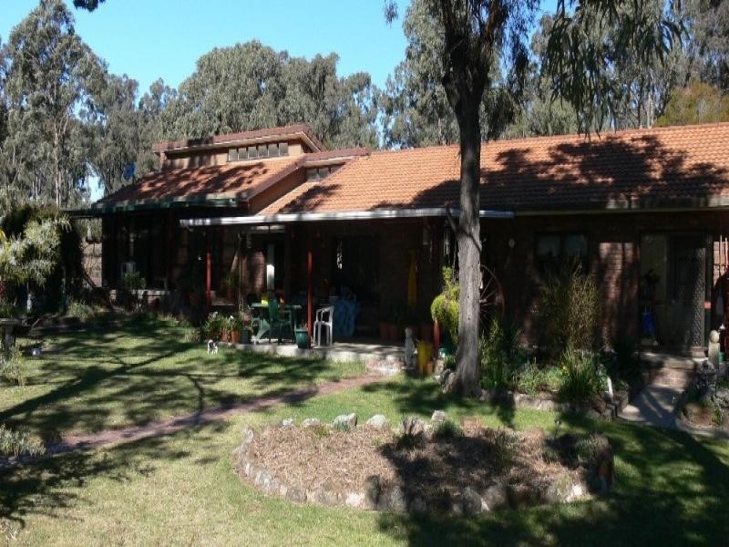 426 Kingsleigh Road, Warwick QLD 4370