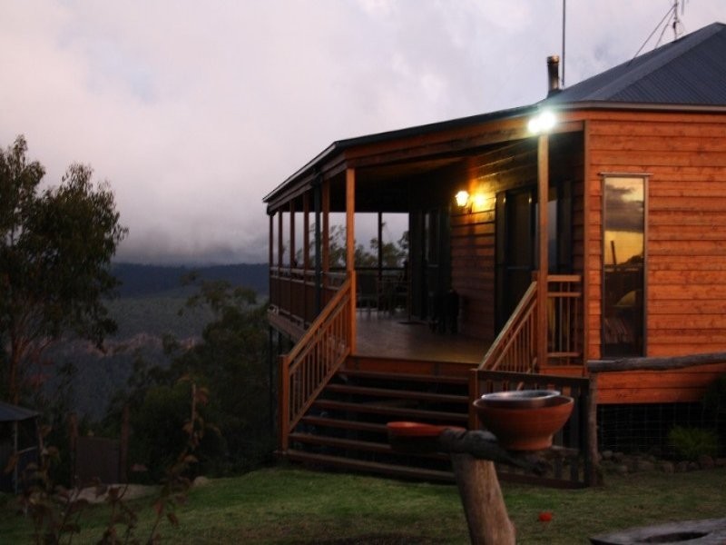 131 Sunday Plains Road, Mount Colliery QLD 4370