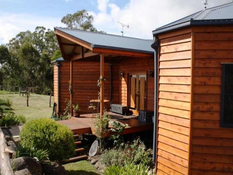 131 Sunday Plains Road, Mount Colliery QLD 4370