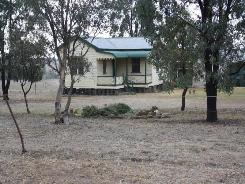65 Washbourne Road, Warwick QLD 4370