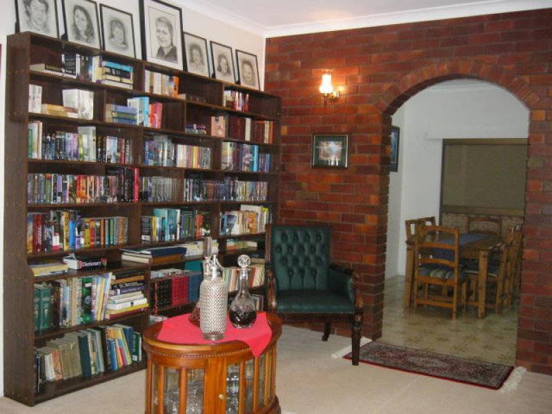 6 Neale Court, Annandale QLD 4814