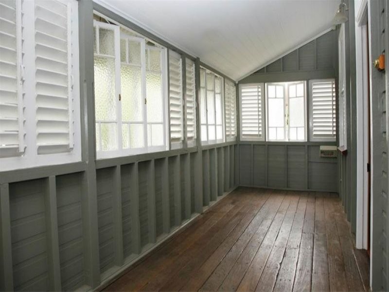 242 Boundary Street, South Townsville QLD 4810