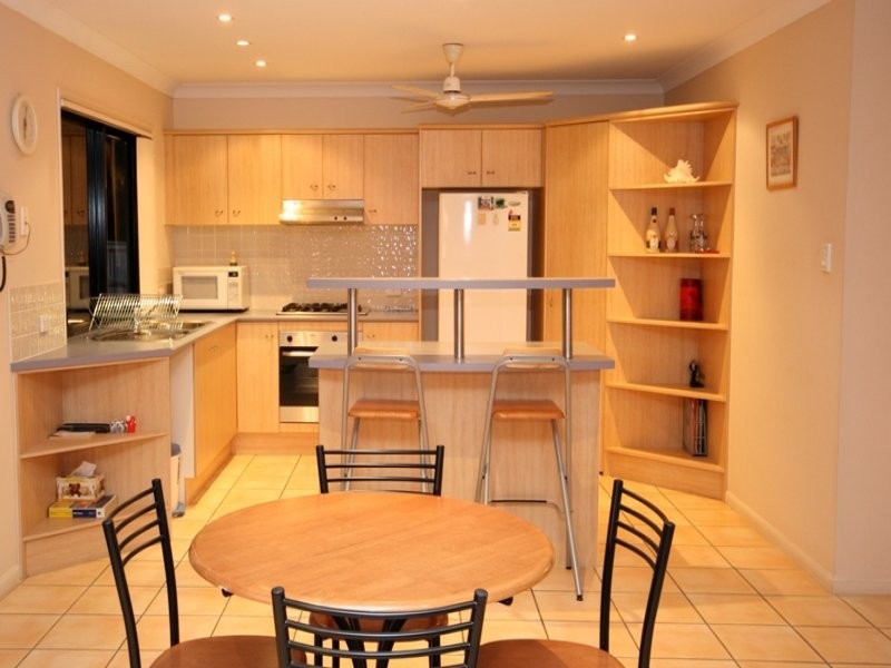 6 Siris, Douglas QLD 4814