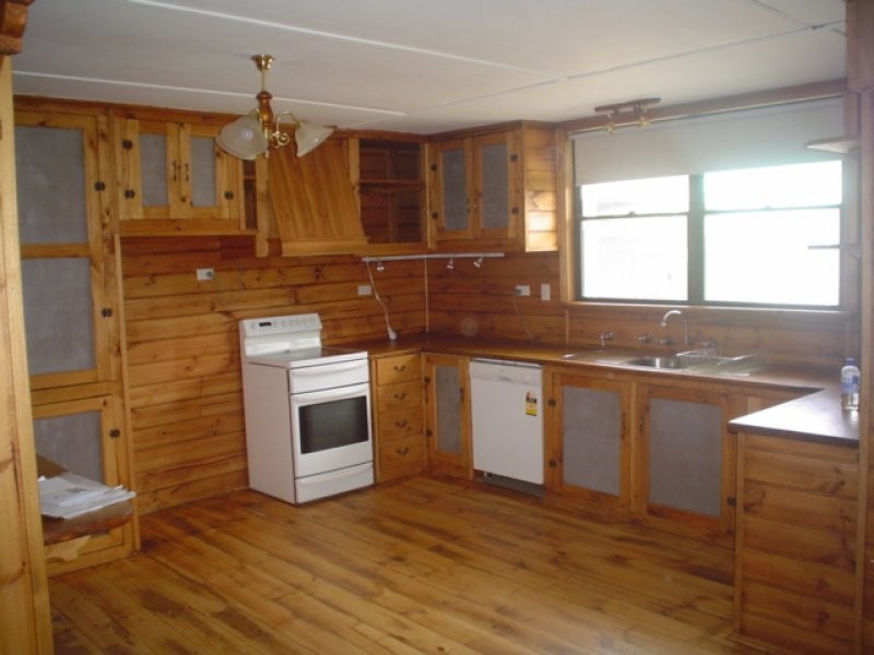 1 Jenkins Tce, Naracoorte SA 5271