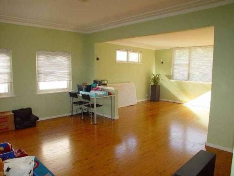 29 Delaigh Avenue, North Curl Curl NSW 2099