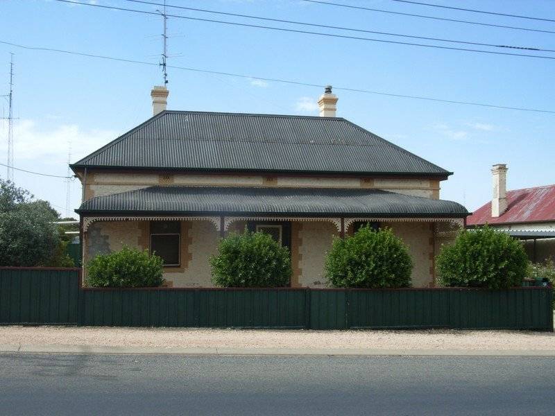 9 Russell Street, Kadina SA 5554