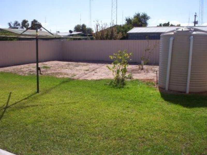 11 Edith Street, Moonta Bay SA 5558