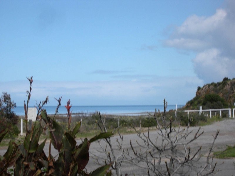 52 Esplanade, Port Vincent SA 5581