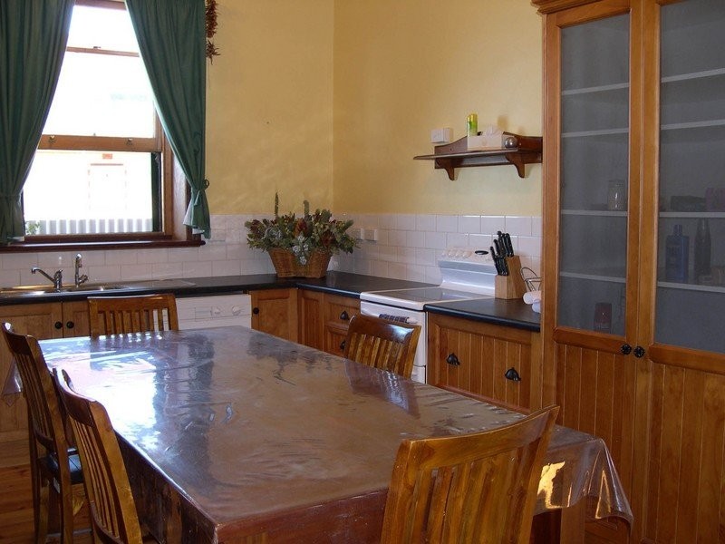 69 Marine Parade, Port Vincent SA 5581