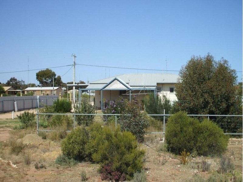 21 Moonta Road, Moonta Bay SA 5558