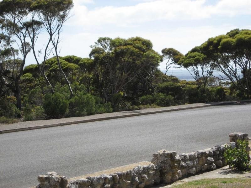 5 Buttfield Ave, Port Vincent SA 5581