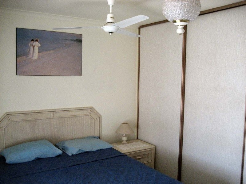 5 Buttfield Ave, Port Vincent SA 5581