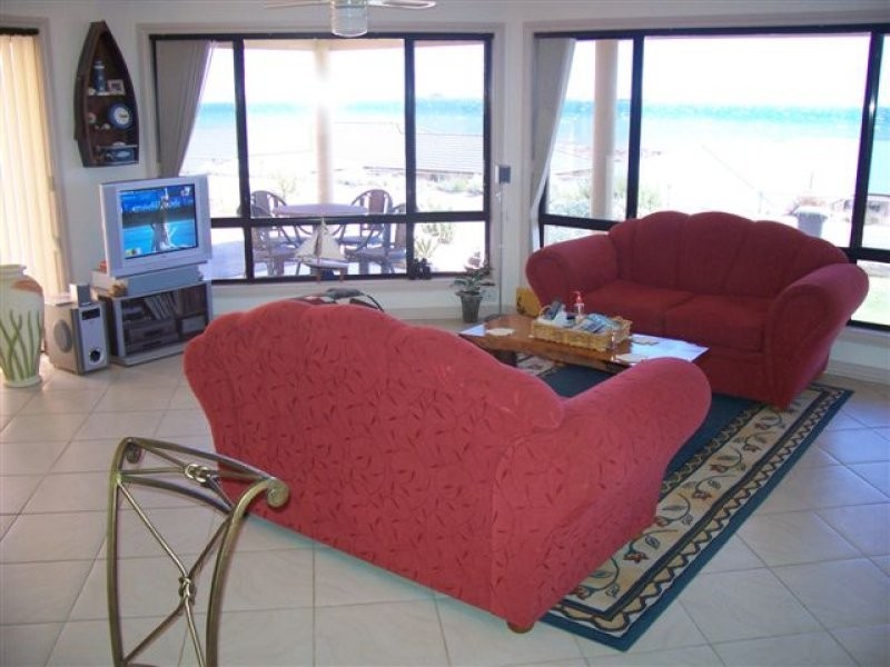 6 Kay Drive, North Beach SA 5556