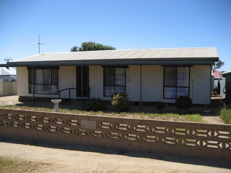 17 Main Coast Road, Ardrossan SA 5571