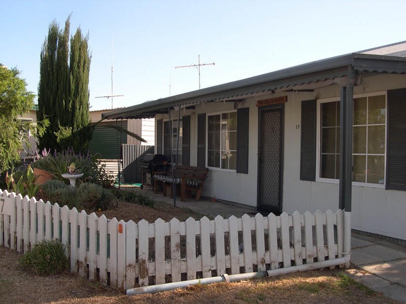 17 Kurilla Street, Port Clinton SA 5570