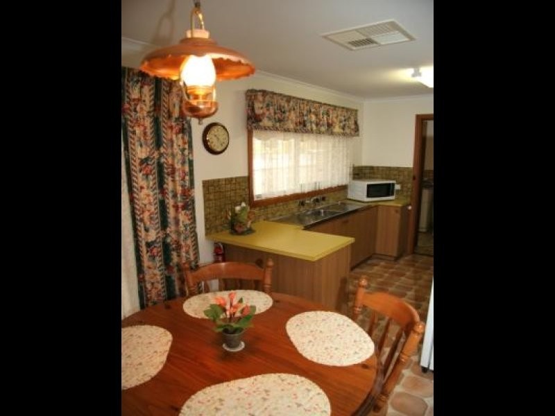 9 Bayview Drive, Moonta Bay SA 5558