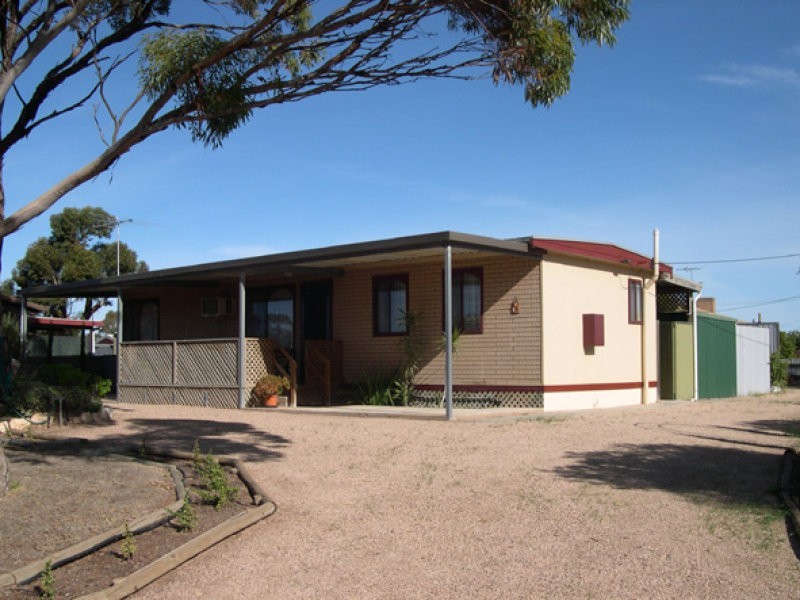 1 Devon Street, Port Clinton SA 5570