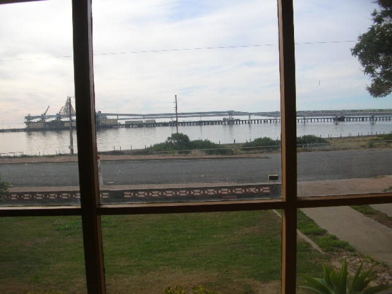 18 Carleton Crescent, Wallaroo SA 5556